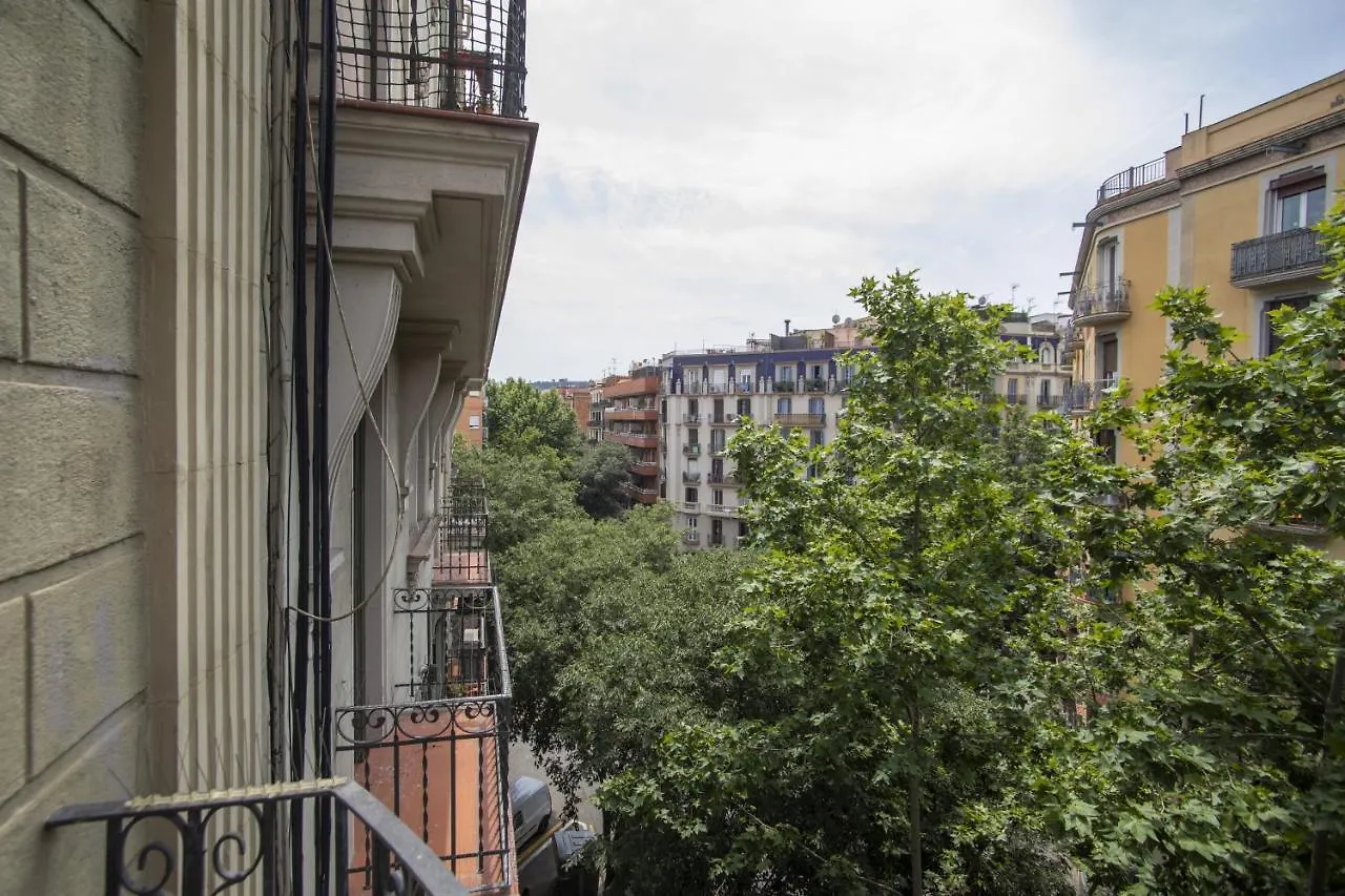 31Ent1027 - Mediterranean Decorated Apartment Barcelona Spanien